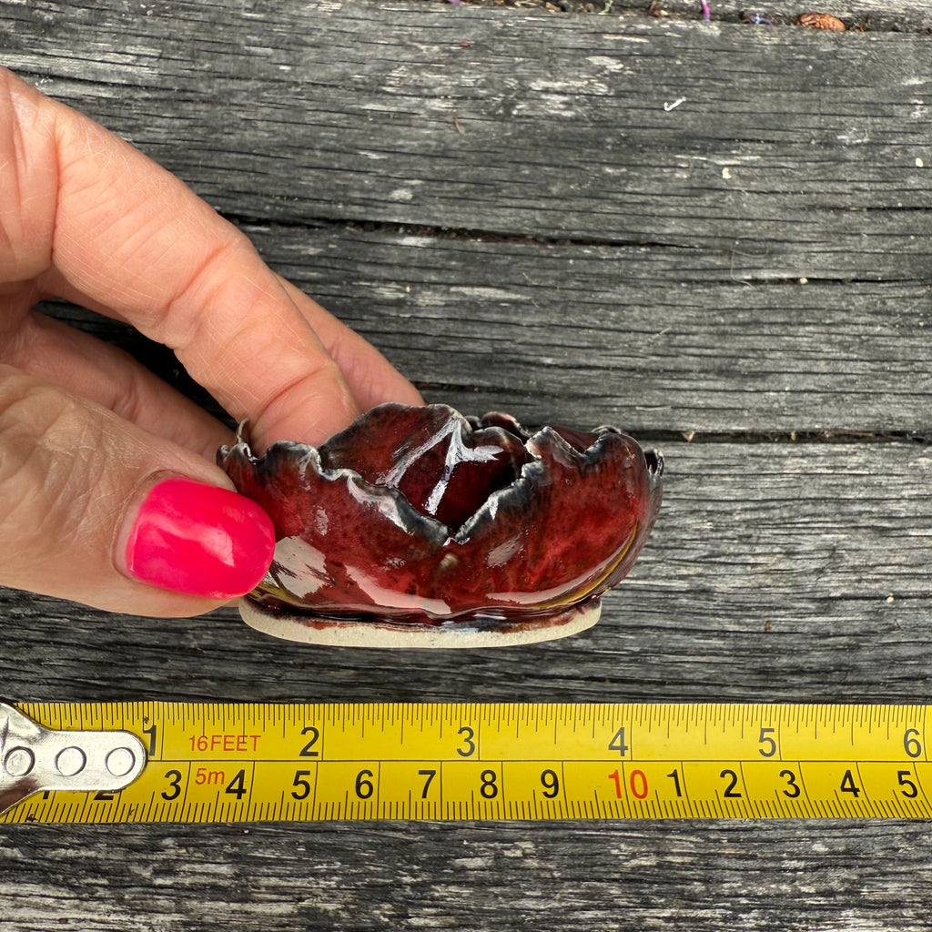Ceramic deep red poppy